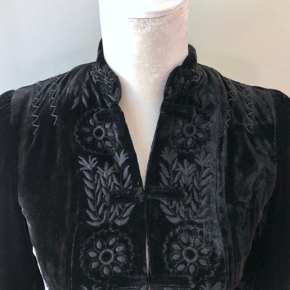 BCBGMaxAzria Black Velvet Blazer - Picture 2 of 7